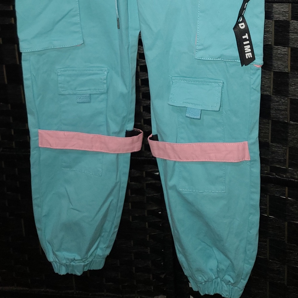 American Bazi Women's High Waist Cargo Pants with Multi Pockets size small NWT - Picture 3 of 7